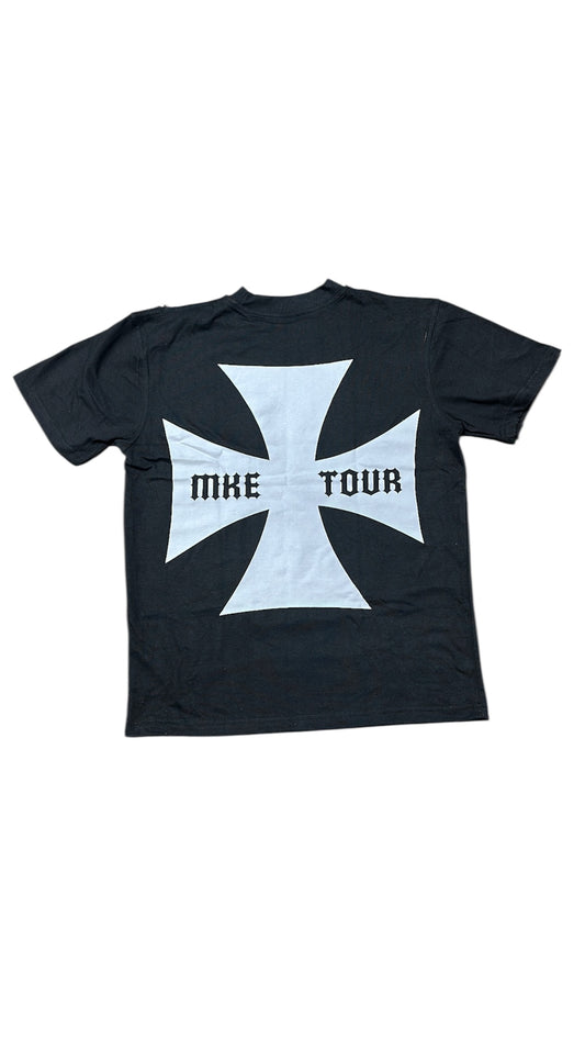 BLACK MINORITY LEGEND TEE